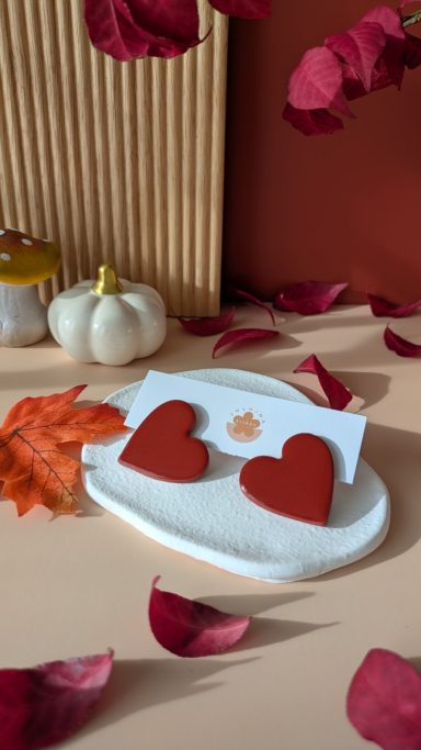 boucle-oreille-coeur-bordeaux